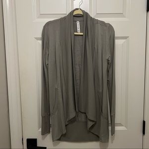 Athleta Pranayama Wrap, XXS